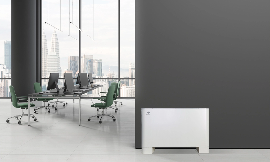 MyCond MCFF Unidad fan coil montada en el suelo para una climatización interior eficiente.