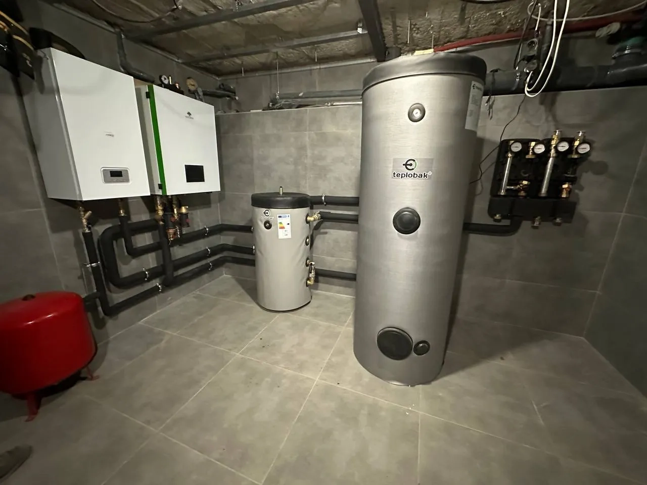 Residencia de campo con bombas de calor Mycond Split serie BeeSmart