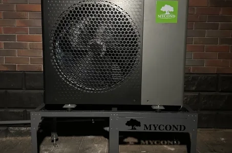 Casa rural con bombas de calor Mycond Split BeeHeat MHS-U12BH