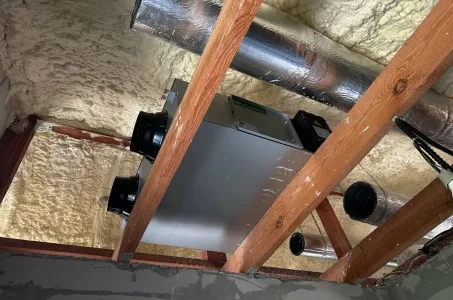 Nave de fabricación con unidades de ventilación de recuperación de energía Mycond MVS DW