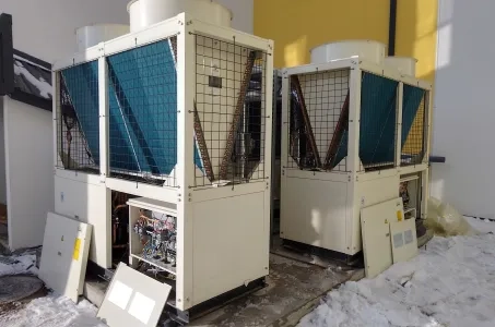 Sistema de climatización comercial alimentado por la Bomba de Calor Modular Mycond